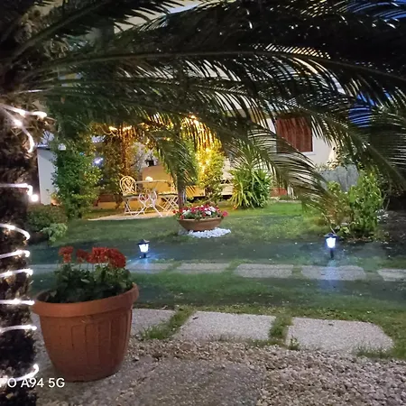 Gemma Di Gallura Charme Couette-café